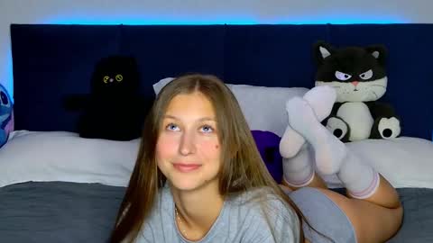 Emily online show from 03/26/26, 07:08