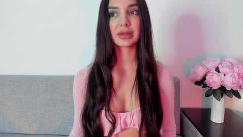 Emily online show from 09/11/25, 01:39