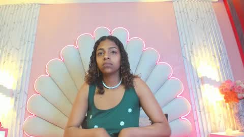 miss_evans_ online show from 01/12/26, 02:22