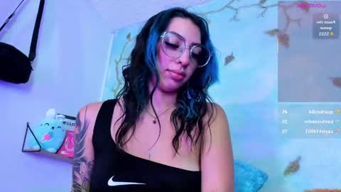 miss_evans_ online show from 05/08/26, 03:34