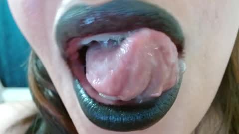 Miss Evoleth online show from 04/30/26, 12:39