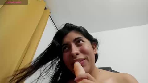 miss_eylens online show from 03/20/26, 12:15