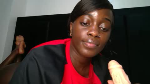 Snapshot of miss_jamilla255 chatting on 10/11/25, 10:52 SensuElle WHAT I DONT SHOW HERE... YOULL ONLY SEE IN PRIVATE online show from 10/11/25, 10:52