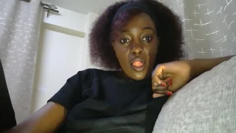 SensuElle  WHAT I DONT SHOW HERE... YOULL ONLY SEE IN PRIVATE  online show from 02/27/26, 02:17