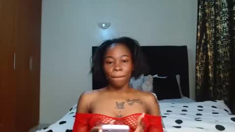 Snapshot of miss_kiarrafit chatting on 01/14/25, 03:57 Miss Kiarrafit online show from 01/14/25, 03:57