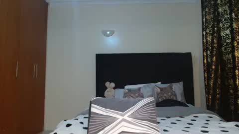 Snapshot of miss_kiarrafit chatting on 01/17/25, 08:22 Miss Kiarrafit online show from 01/17/25, 08:22