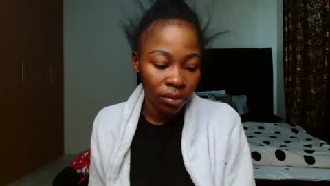 Snapshot of miss_kiarrafit chatting on 01/23/25, 09:18 Miss Kiarrafit online show from 01/23/25, 09:18