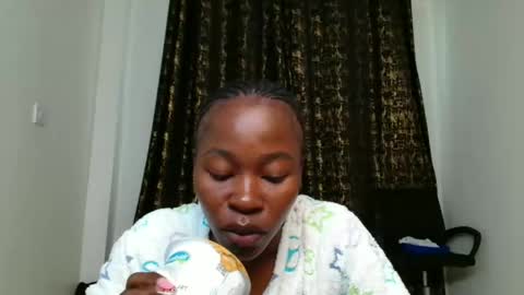 Miss Kiarrafit online show from 05/13/26, 01:30