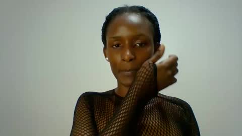 Snapshot of miss_kiki7 chatting on 10/04/25, 05:49 kiki online show from 10/04/25, 05:49