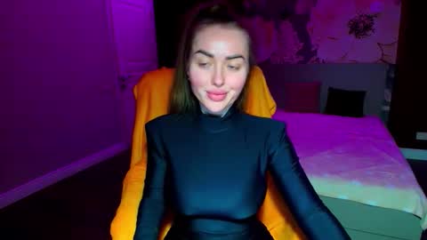 miss_kiten online show from 03/27/26, 09:47