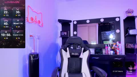 Miss Kittyn online show from 01/26/25, 01:09