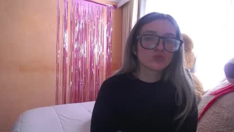 Snapshot of miss_lilieth chatting on 12/09/24, 09:05 lilieth  online show from 12/09/24, 09:05