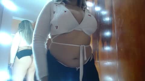 Snapshot of miss_lilieth chatting on 01/03/25, 03:01 lilieth  online show from 01/03/25, 03:01