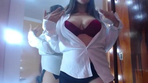 Snapshot of miss_lilieth chatting on 02/11/25, 06:33 lilieth  online show from 02/11/25, 06:33