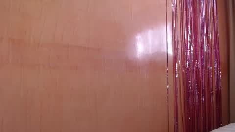 Snapshot of miss_lilieth chatting on 09/20/25, 04:52 lilieth  online show from 09/20/25, 04:52