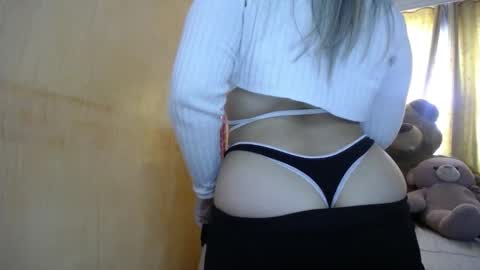 Snapshot of miss_lilieth chatting on 10/11/25, 04:16 lilieth  online show from 10/11/25, 04:16