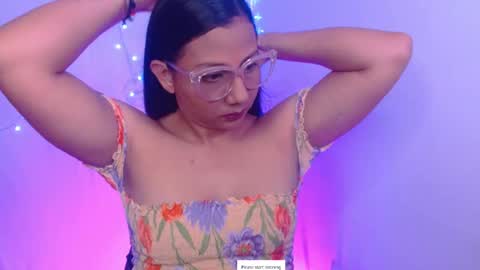 Snapshot of miss_londoon chatting on 10/02/25, 09:38 LONDON online show from 10/02/25, 09:38