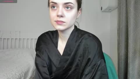 Snapshot of miss_madonnaa chatting on 09/15/25, 05:13 Jenny online show from 09/15/25, 05:13