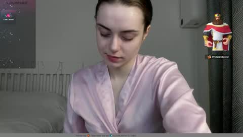 Snapshot of miss_madonnaa chatting on 10/17/25, 06:54 Jenny online show from 10/17/25, 06:54