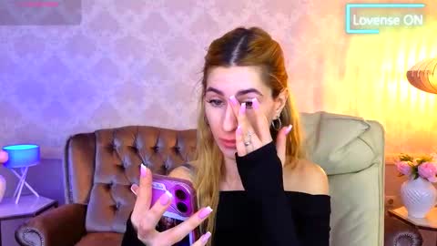   online show from 11/01/25, 06:37