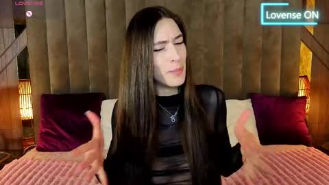 Snapshot of miss_martini chatting on 05/04/26, 06:31 online show from 05/04/26, 06:31