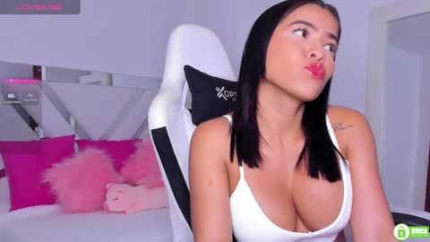   online show from 02/18/25, 10:14