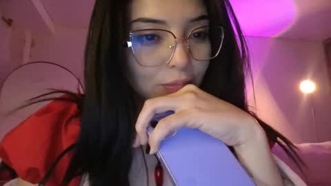 Snapshot of miss_meii chatting on 09/21/25, 06:37 Alejandra online show from 09/21/25, 06:37