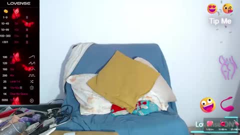 Ashley online show from 01/20/25, 01:18