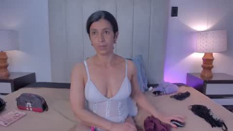 miss_milf_ online show from 07/09/26, 08:24