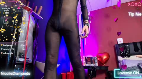 Snapshot of miss_nicolesds chatting on 02/04/25, 05:01 Miss Nicole online show from 02/04/25, 05:01