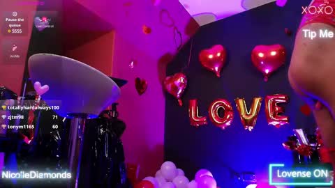 Snapshot of miss_nicolesds chatting on 02/19/25, 09:47 Miss Nicole online show from 02/19/25, 09:47