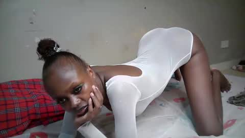 Snapshot of miss_pretty01 chatting on 04/03/26, 06:06 miss_pretty01 online show from 04/03/26, 06:06