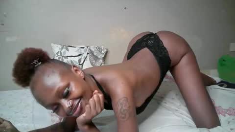 Snapshot of miss_pretty01 chatting on 04/14/26, 08:48 miss_pretty01 online show from 04/14/26, 08:48