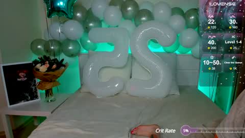 Snapshot of miss_redfox chatting on 12/06/24, 09:10 Margo online show from 12/06/24, 09:10