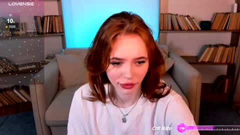 Snapshot of miss_redfox chatting on 02/10/25, 02:08 Margo online show from 02/10/25, 02:08