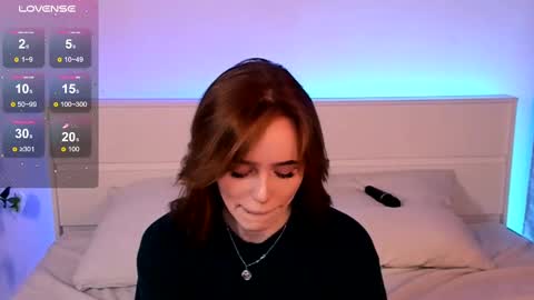 Snapshot of miss_redfox chatting on 02/13/25, 08:48 Margo online show from 02/13/25, 08:48