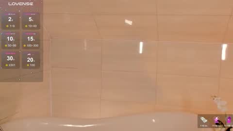 Snapshot of miss_redfox chatting on 09/09/25, 03:28 Margo online show from 09/09/25, 03:28