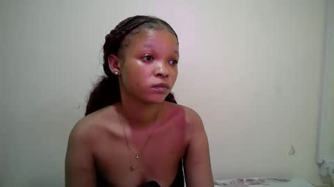 Snapshot of miss_rihanna2 chatting on 04/25/26, 03:42 miss_rihanna2 online show from 04/25/26, 03:42