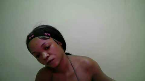 Snapshot of miss_rihanna2 chatting on 05/16/26, 12:37 miss_rihanna2 online show from 05/16/26, 12:37