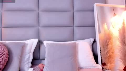 onlyfanskataleyaross online show from 04/17/26, 12:13