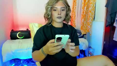 miss_sabrinaxx online show from 03/25/26, 02:34