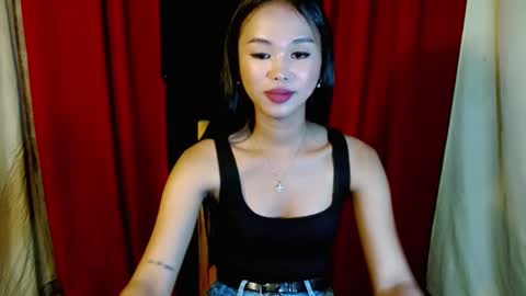 Snapshot of miss_shinamae chatting on 02/06/25, 09:32 shina online show from 02/06/25, 09:32