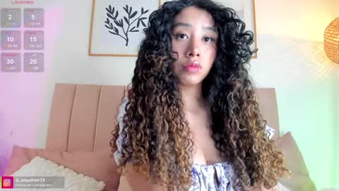 Snapshot of miss_sidney chatting on 02/08/25, 11:55 Amy Olivera online show from 02/08/25, 11:55