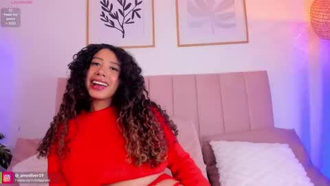 Snapshot of miss_sidney chatting on 02/14/25, 12:03 Amy Olivera online show from 02/14/25, 12:03