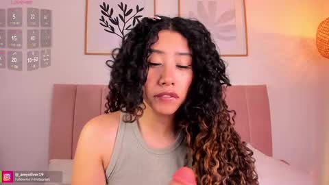 Snapshot of miss_sidney chatting on 02/25/25, 12:03 Amy Olivera online show from 02/25/25, 12:03