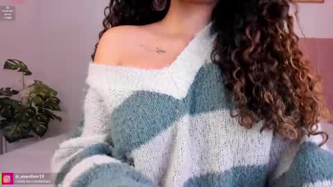 Snapshot of miss_sidney chatting on 02/25/25, 03:05 Amy Olivera online show from 02/25/25, 03:05