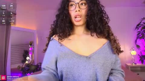 Snapshot of miss_sidney chatting on 11/06/25, 01:12 Amy Olivera online show from 11/06/25, 01:12