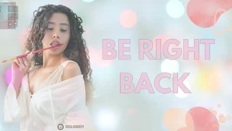 Snapshot of miss_sidney chatting on 11/18/25, 01:15 Amy Olivera online show from 11/18/25, 01:15