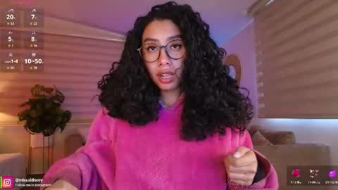 Snapshot of miss_sidney chatting on 06/10/26, 01:10 Amy Olivera online show from 06/10/26, 01:10