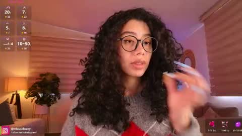 Snapshot of miss_sidney chatting on 07/08/26, 01:04 Amy Olivera online show from 07/08/26, 01:04